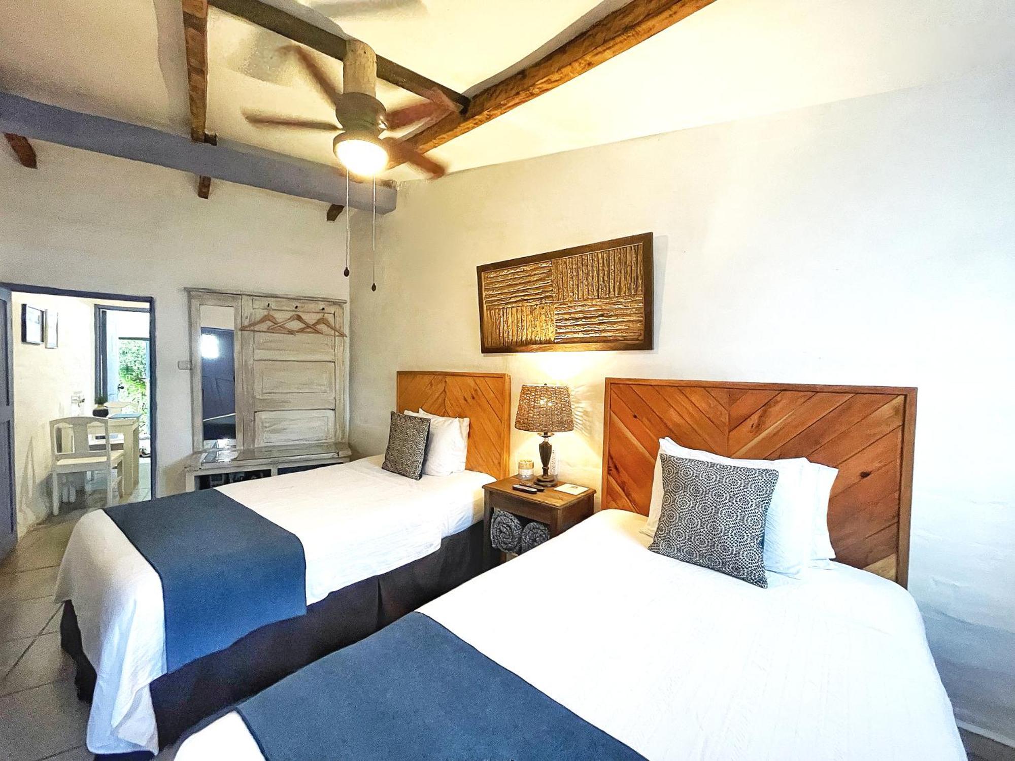 Hotel Casa Pino, Tu Casa En Ataco Консепсьон-де-Атако Экстерьер фото