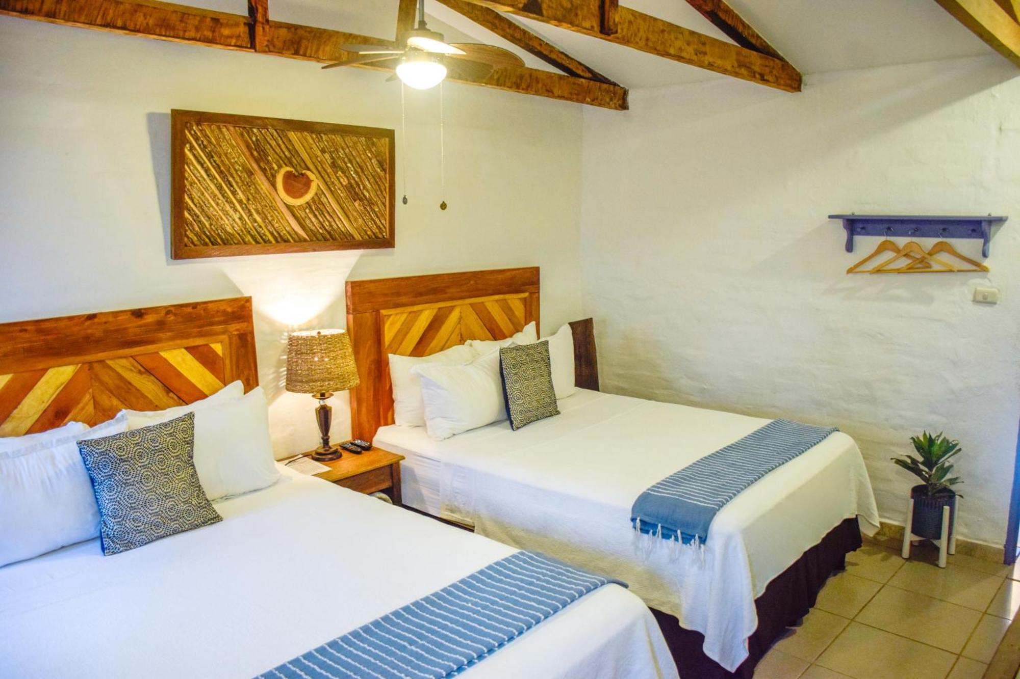Hotel Casa Pino, Tu Casa En Ataco Консепсьон-де-Атако Экстерьер фото